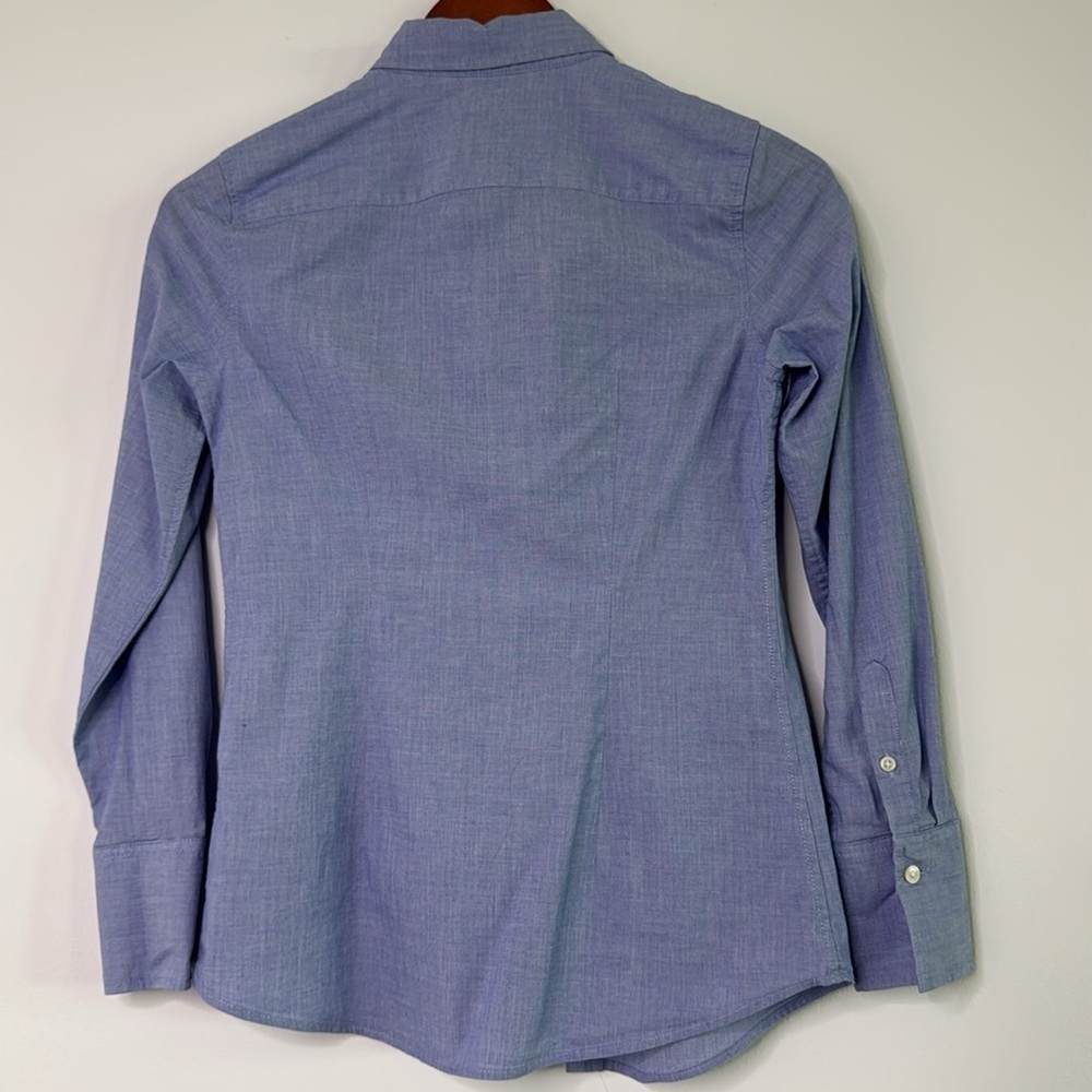 Banana Republic Riley Fitted Button Down Petite 0 - Picture 8 of 8